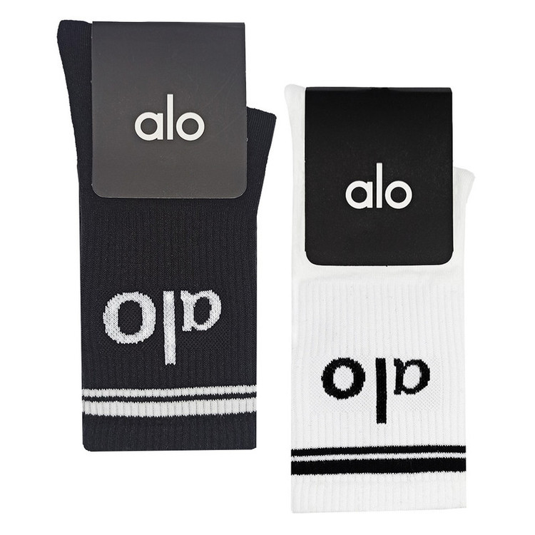 جوراب ورزشی ساق بلند زنانه مدل کش انگلیسی کد 1676 بسته دو عددی